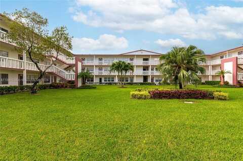 257 Fanshaw G, Boca Raton, FL 33434