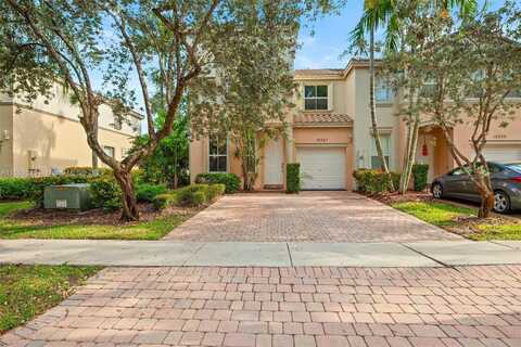 16367 SW 48th St, Miramar, FL 33027