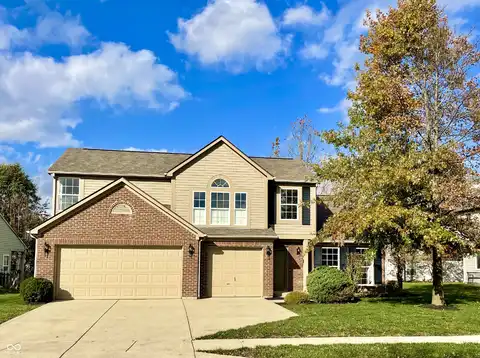 7832 Red Sunset Way, Avon, IN 46123