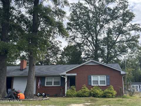 501 S Caswell Street, La Grange, NC 28551