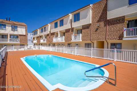 125 Kearney Avenue, Seaside Heights, NJ 08751