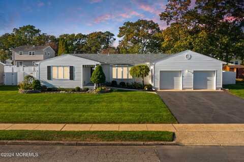 228 Colonial Drive, Brick, NJ 08724