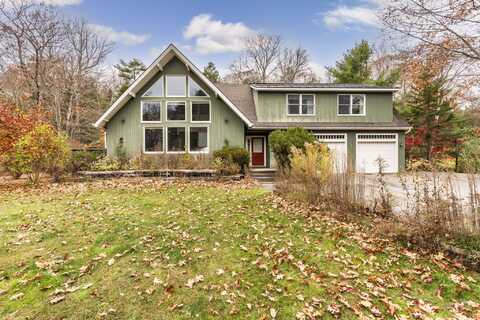 17 Arnold Road, Freeport, ME 04032