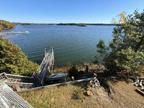 25 Bernier Lane, Harpswell, ME 04079