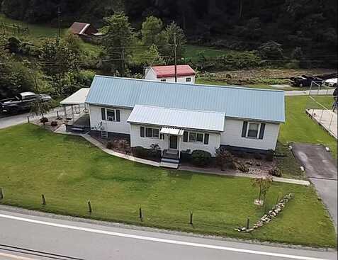 2541 Black Diamond HWY, THORPE, WV 24888