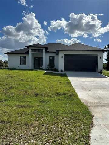 2801 3rd, LEHIGH ACRES, FL 33971