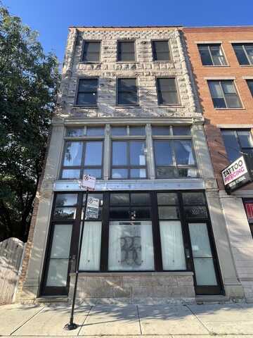 1060 N MILWAUKEE Avenue, Chicago, IL 60622