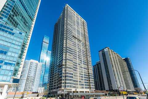 360 E RANDOLPH Street, Chicago, IL 60601