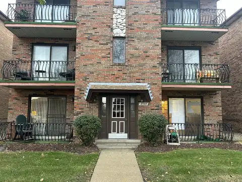 6549 W 64th Place, Chicago, IL 60638