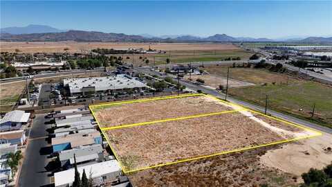 2 E San Jacinto, Perris, CA 92571