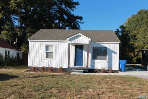 827 West Main Street, Hartselle, AL 35640