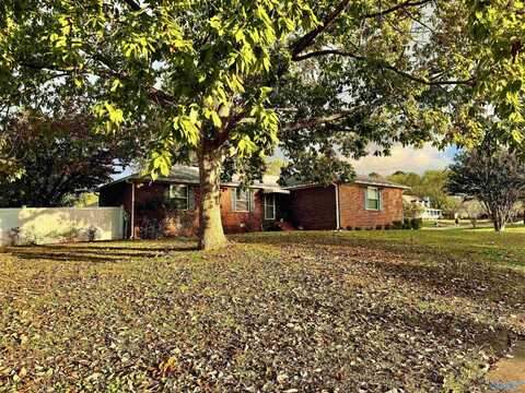 119 Spring Farm Road, Huntsville, AL 35811