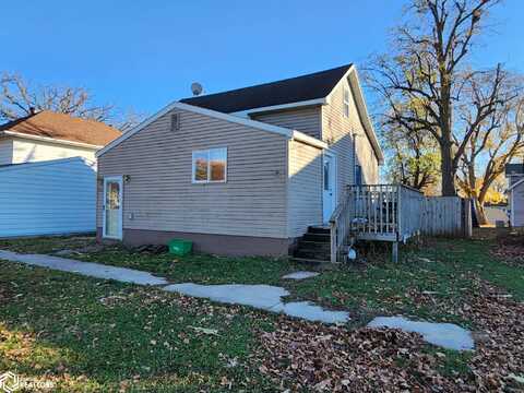 304 2nd St, Grafton, IA 50440