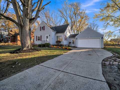 5495 Burns Road, North Olmsted, OH 44070