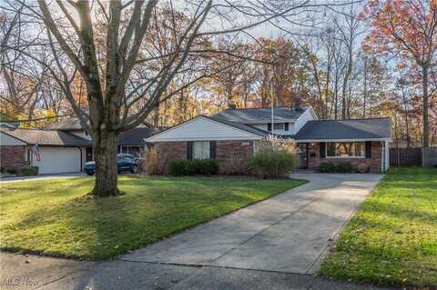 24167 Carla Lane, North Olmsted, OH 44070