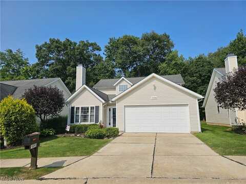 15392 High Pointe Circle, Middlefield, OH 44062