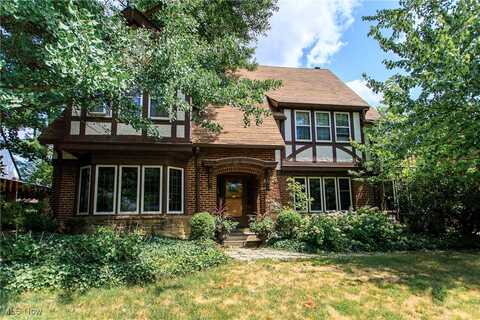 3005 Falmouth Road, Shaker Heights, OH 44122