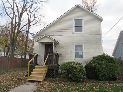 116 Oak Street, Elyria, OH 44035