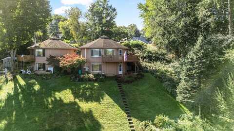 96 North View Drive, Burlington, VT 05408