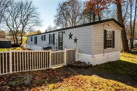 7 Cornwall Avenue, Exeter, NH 03833