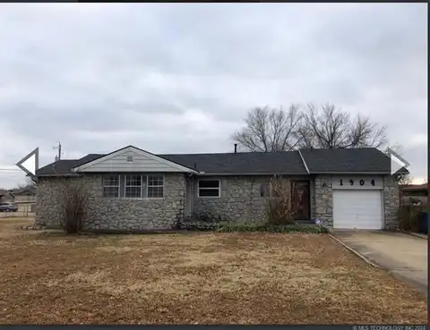 1904 E Mohawk Boulevard, Tulsa, OK 74110