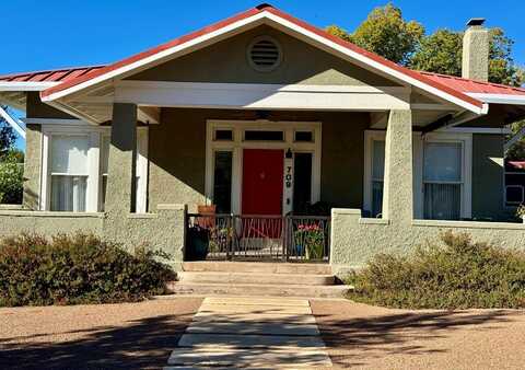 709 E Sul Ross, Alpine, TX 79830