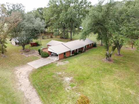 5490 Scotland Rd, Bentonia, MS 39040