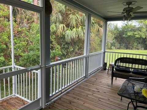 578 Johnathans Cay, Vero Beach, FL 32966