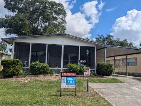 3504 Cranberry Knoll Rd, Valrico, FL 33594