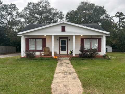 59 North Grove Ave, Luverne, AL 36049