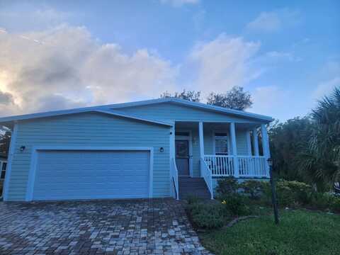 2 Niagara Falls Circle, Ormond Beach, FL 32174