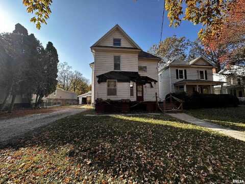 213 CALDWELL Street, Jacksonville, IL 62650