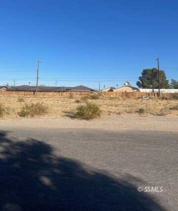 S Porter ST, Ridgecrest, CA 93555