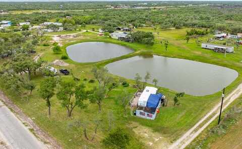 2111 Armstrong Rd, Aransas Pass, TX 78336