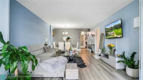 3001 NW 48th Ave, Lauderdale Lakes, FL 33313