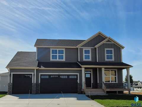 5419 W Colonial Ct, Sioux Falls, SD 57107