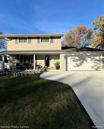 40544 IRVAL Drive, Sterling Heights, MI 48313