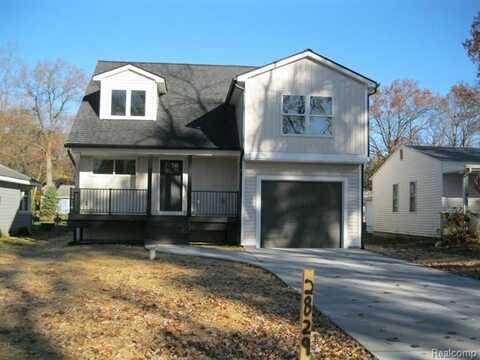 2829 JACKSON Boulevard, Highland, MI 48356