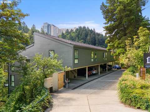 830 SW BROADWAY DR, Portland, OR 97201