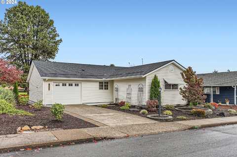 12456 SW KING GEORGE DR, Portland, OR 97224