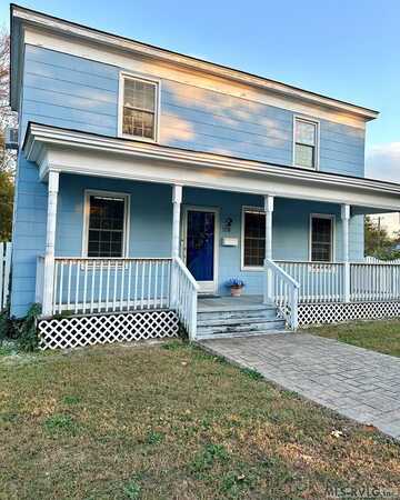 208 Monroe St., Roanoke Rapids, NC 27870