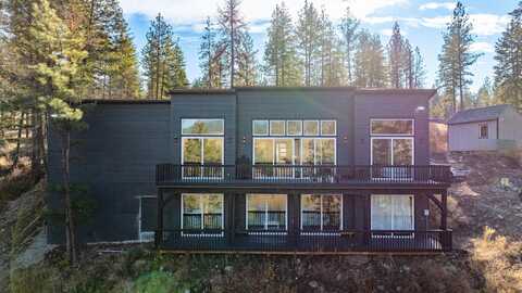 21125 N Byrne Ln, Nine Mile Falls, WA 99026