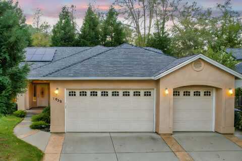 1058 Montclair Drive, Redding, CA 96003