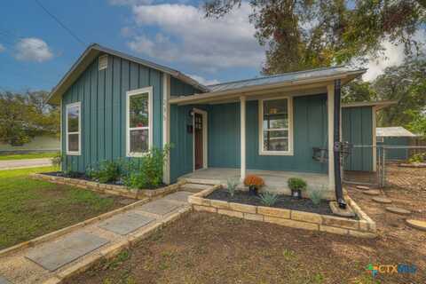 296 E Faust Street, New Braunfels, TX 78130