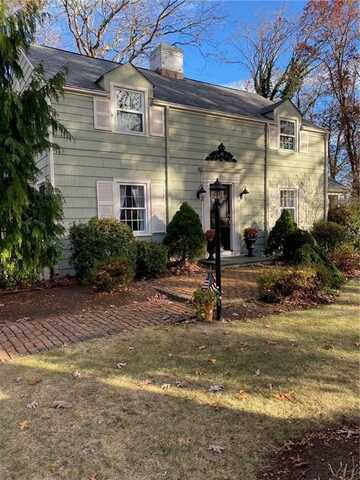 251 Crestwood Road, Warwick, RI 02886