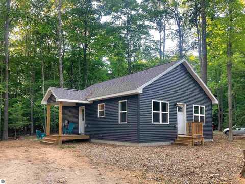 1 Baggs Road, Williamsburg, MI 49690