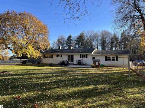 530 W Remus Road, Mount Pleasant, MI 48858