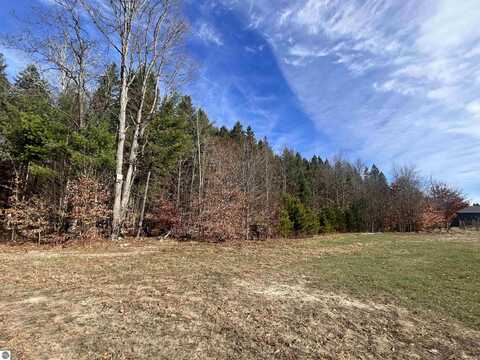 3078 Mayfield Road, Traverse City, MI 49696