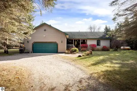 18725 Wells Road, Thompsonville, MI 49683