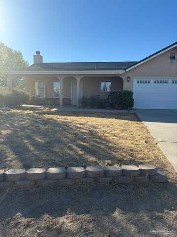 21551 Foothill Drive, Tehachapi, CA 93561